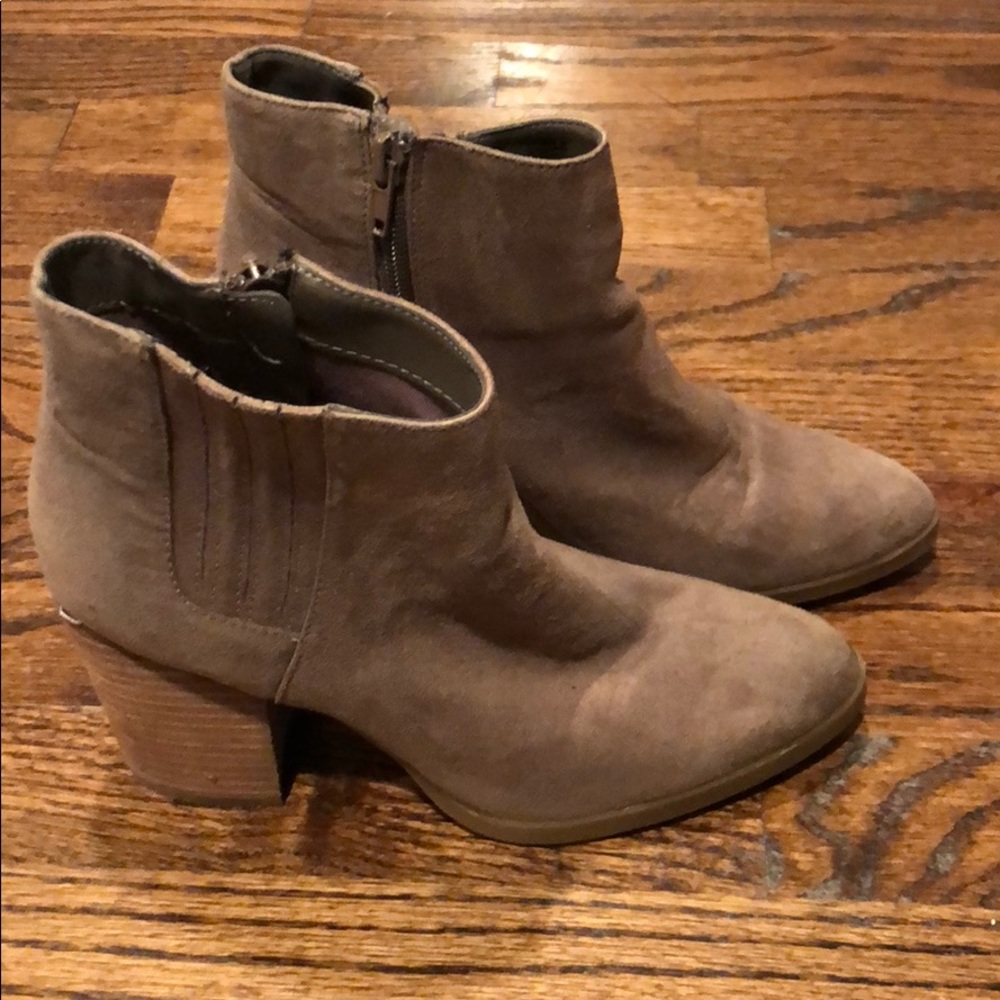 Faux suede bootie